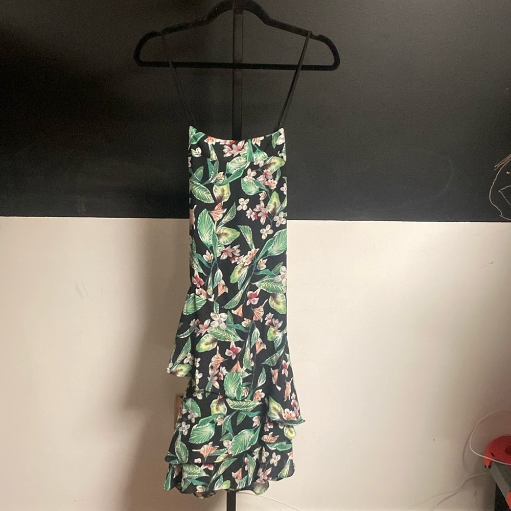 Adelyn  Rae floral ruffle dress size small nwt - Picture 3 of 10